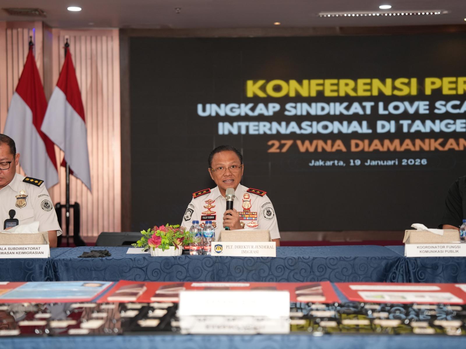 Imigrasi Bongkar Sindikat Love Scamming Internasional di Tangerang, 27 WNA Diamankan 